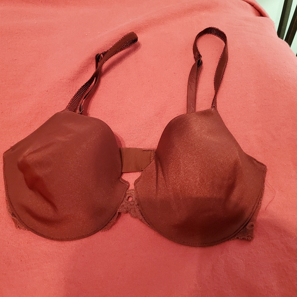 Burgundy Victoria's Secret 32D Ipex Lacey Bra